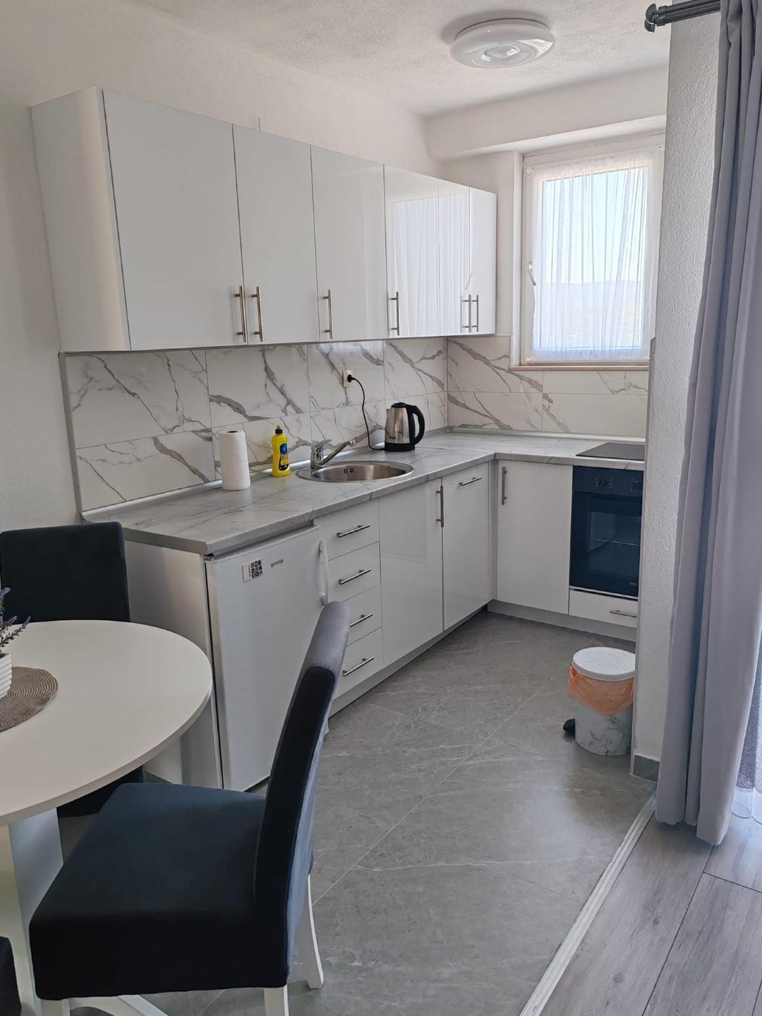 Apartman Iva Neum Luaran gambar